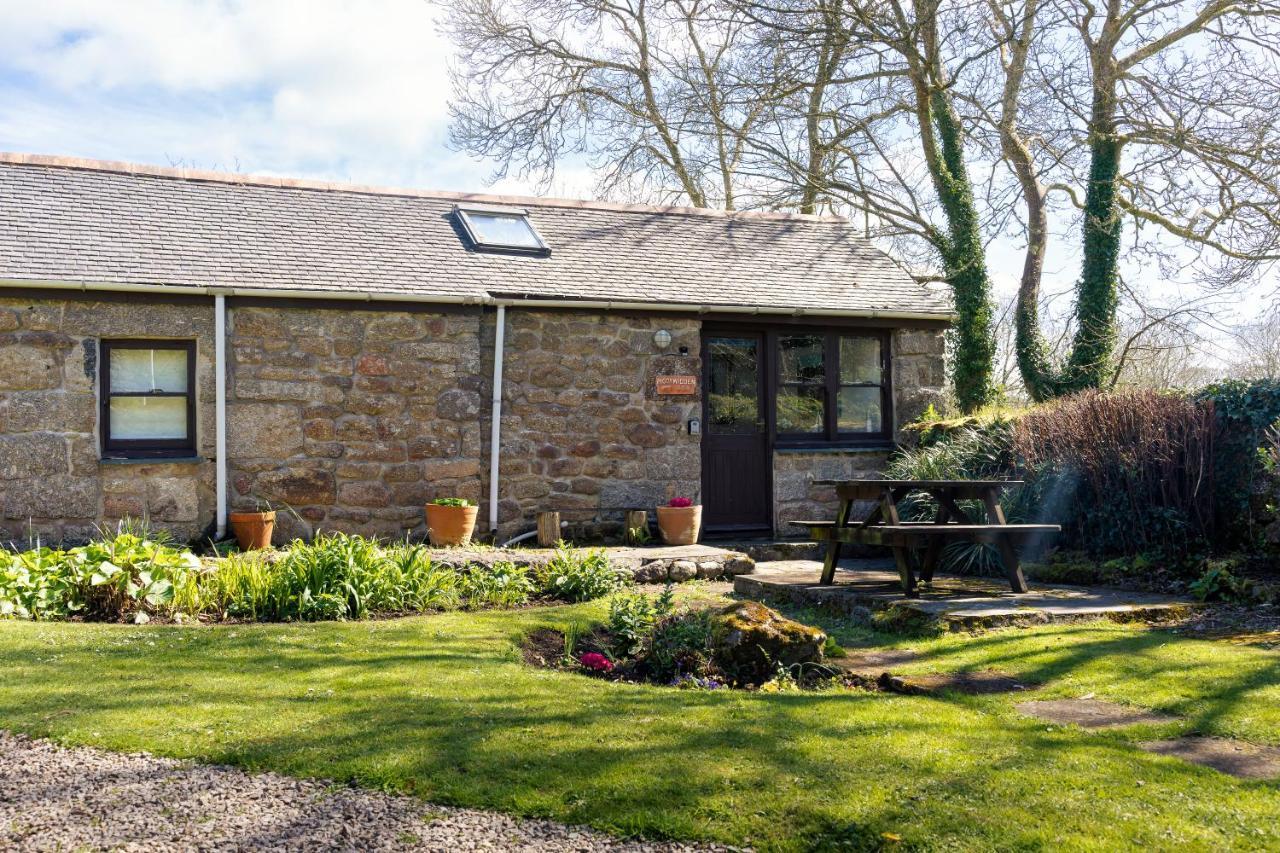 Cosy Cottage In The Beautiful Lamorna Valley - Walk To The Pub & Sea Paul Exterior photo